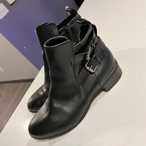 Ankle Booties, Old Navy Size 9!
